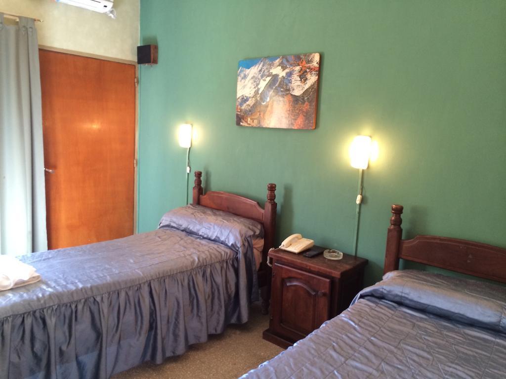 Hotel Cordoba Villa Carlos Paz Pokój zdjęcie