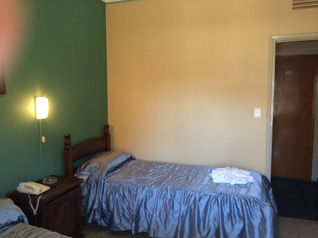 Hotel Cordoba Villa Carlos Paz Zewnętrze zdjęcie